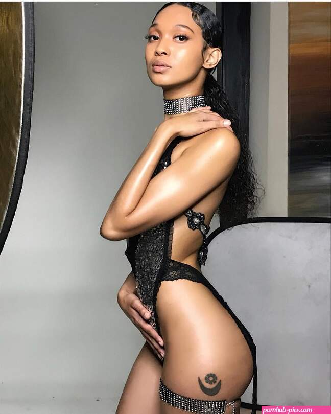 Edwina Isaacs (edwinacarlaisaac) – Lady Leak