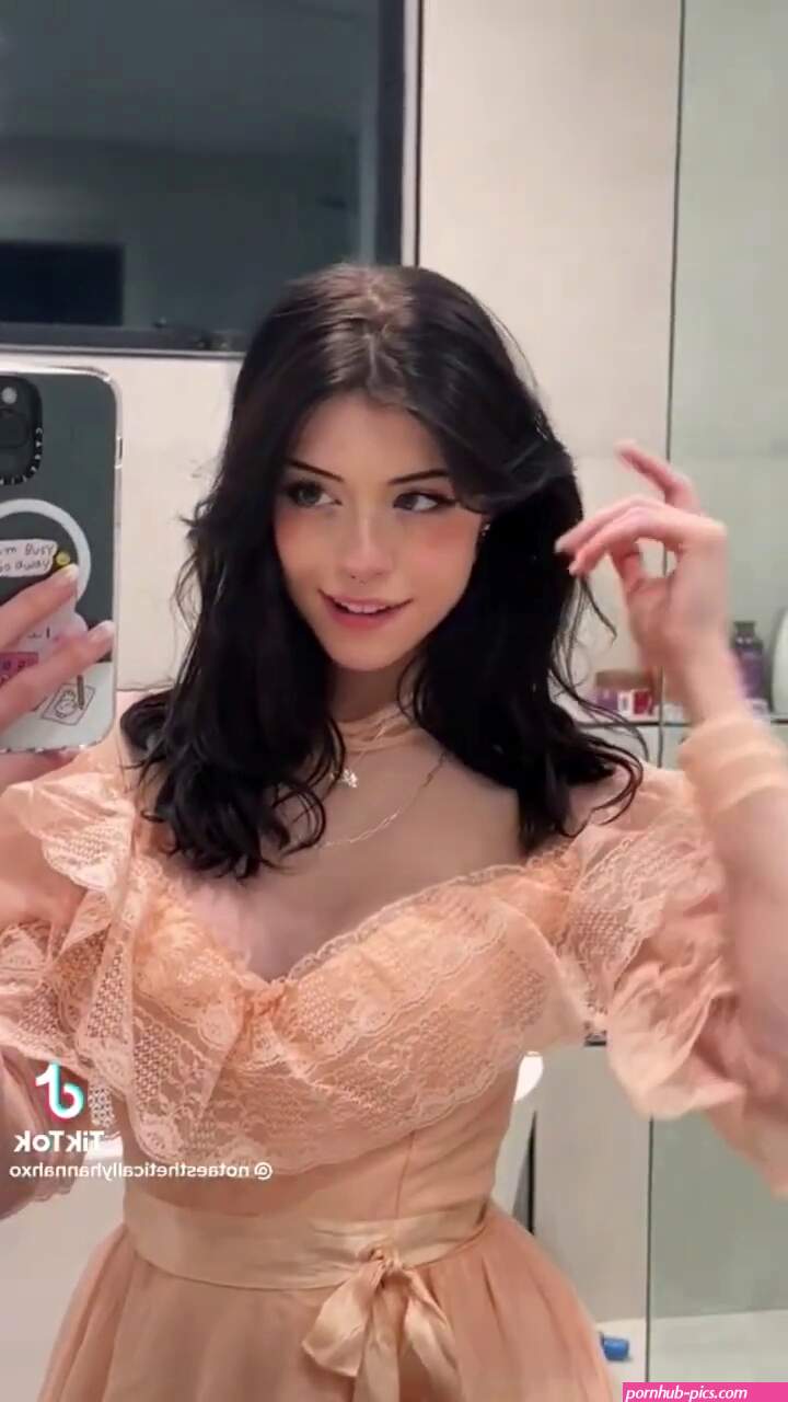 hannah owo gold