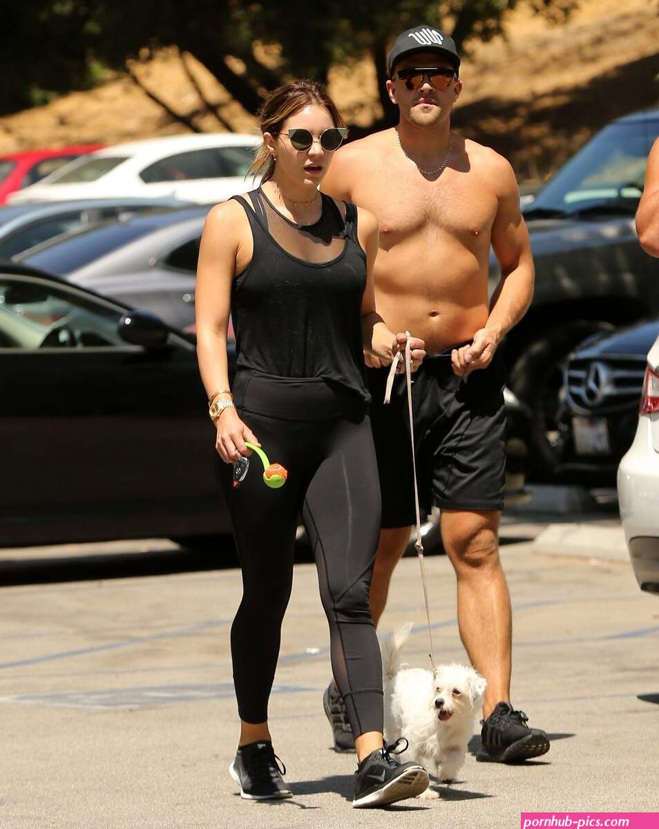 Katharine McPhee naked pictures