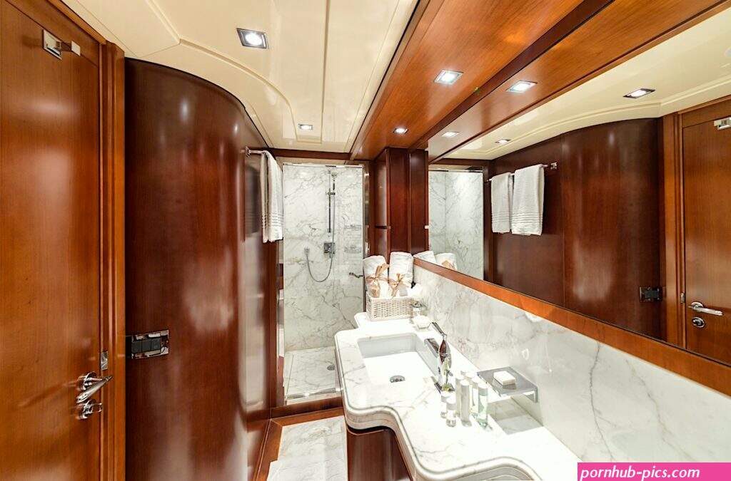 29.60m Ferretti motor yacht ANNE MARIE