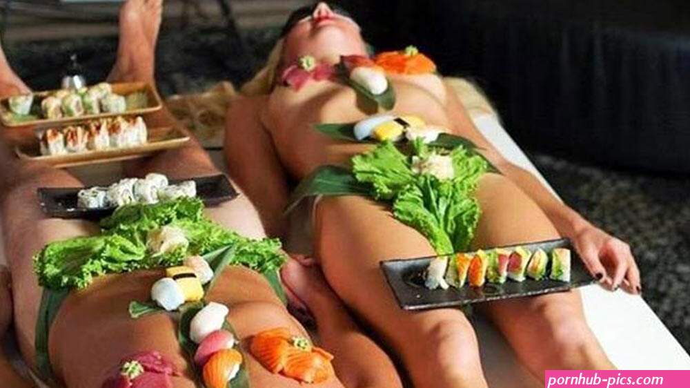How 'Naked' Restaurants are Becoming Popular in West