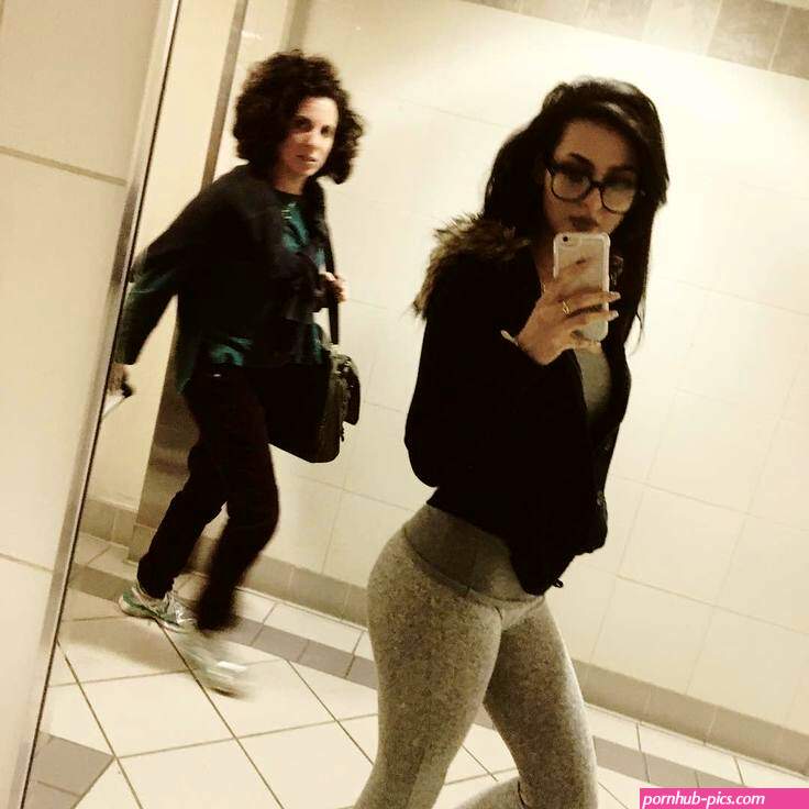 Pin on Sssniperwolf