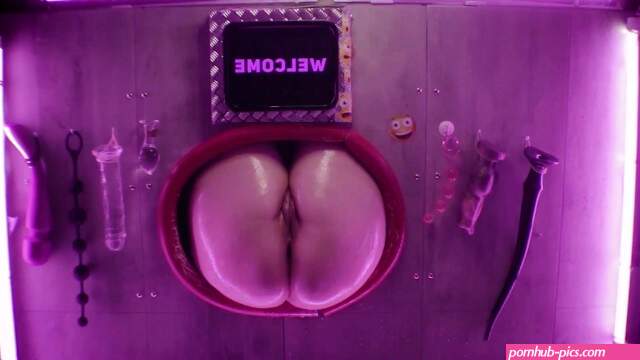 Gloryhole for Woman