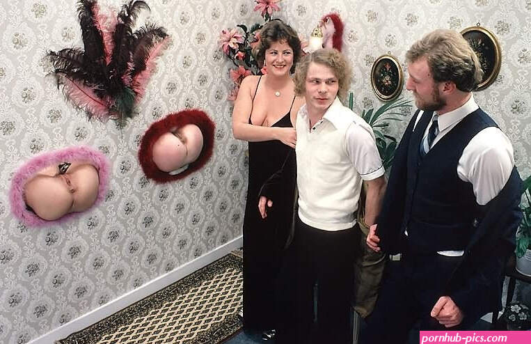 Female Glory Hole
