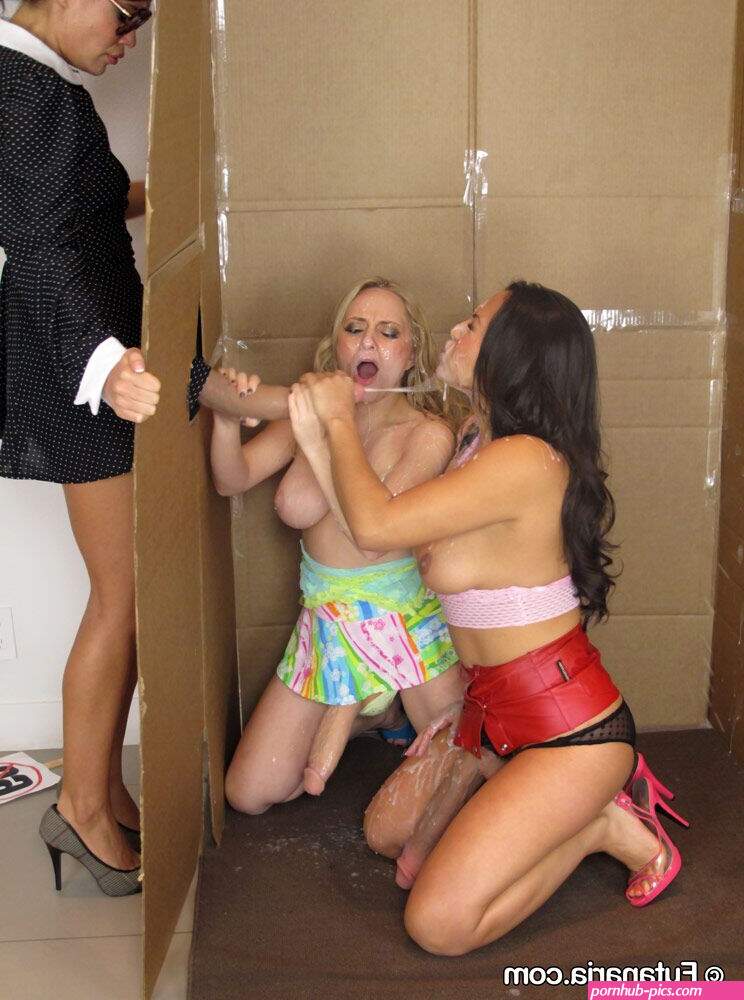 Female glory holes frree