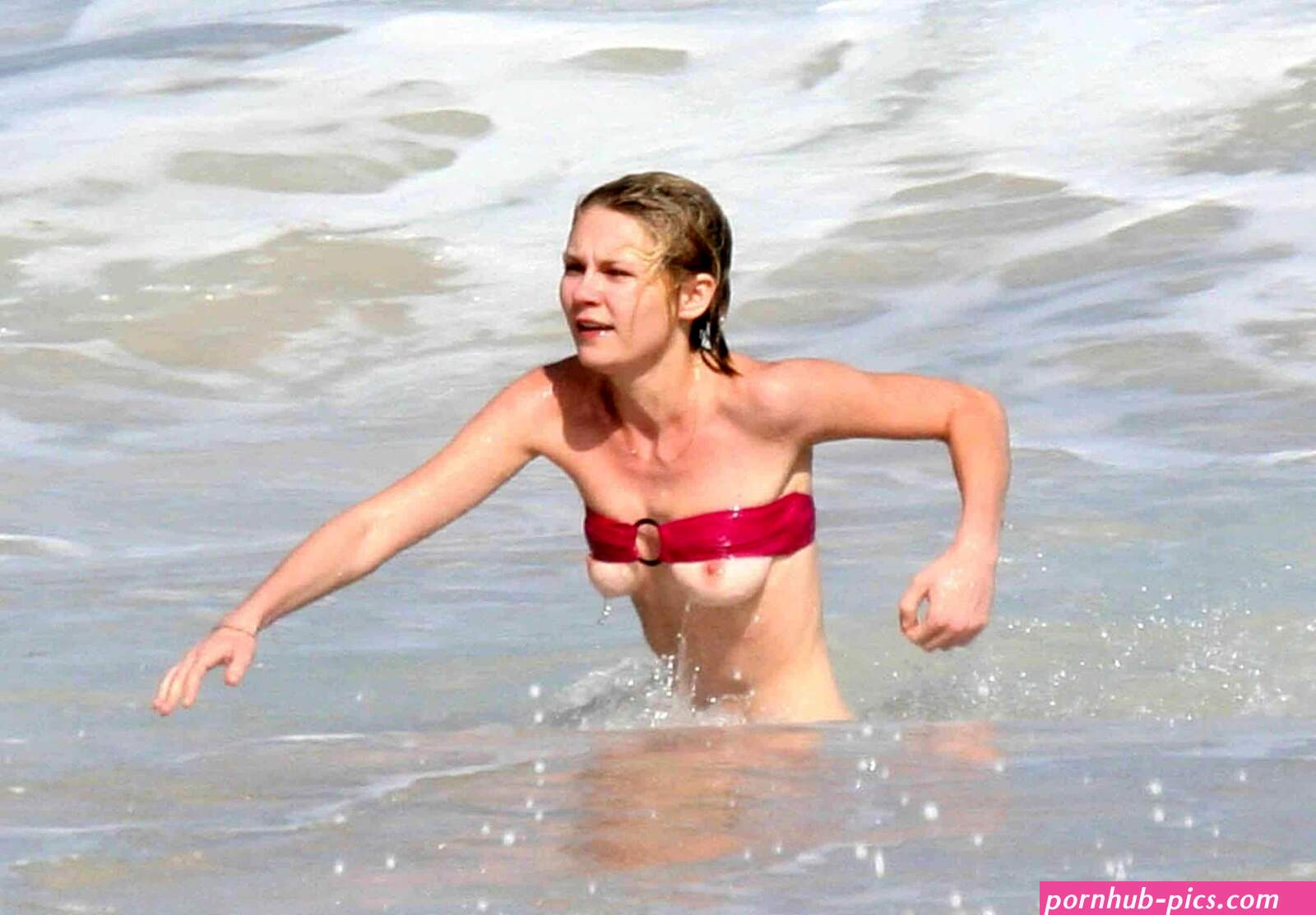 UNSEEN: Kirsten Dunst Naked LEAKED Private Pics & Videos! – Celebrity REVEALER