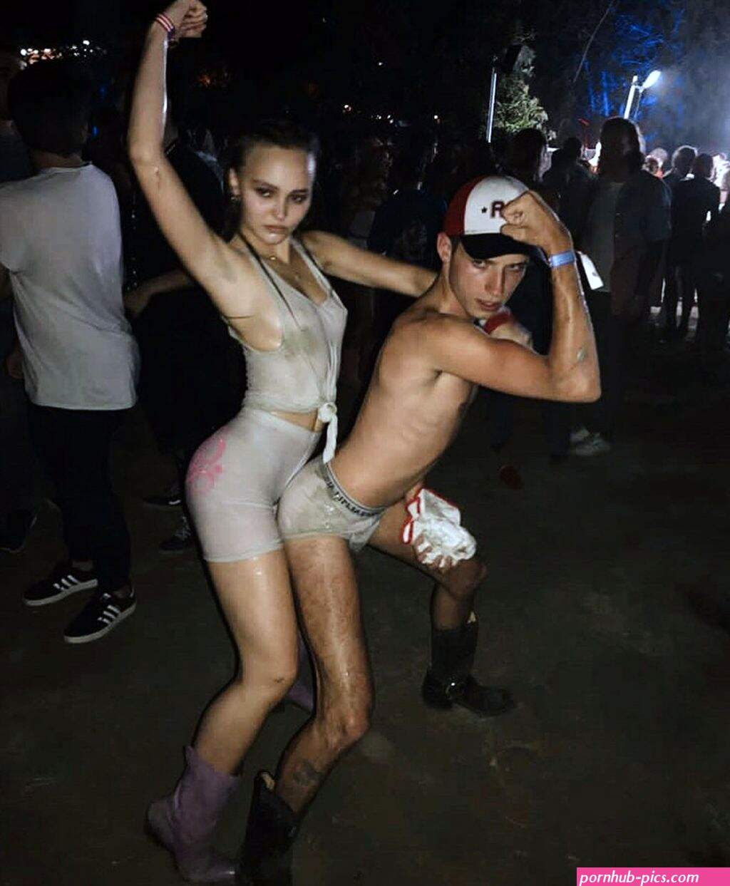 Lily-Rose Depp Nude Leaked Pics & Porn Video