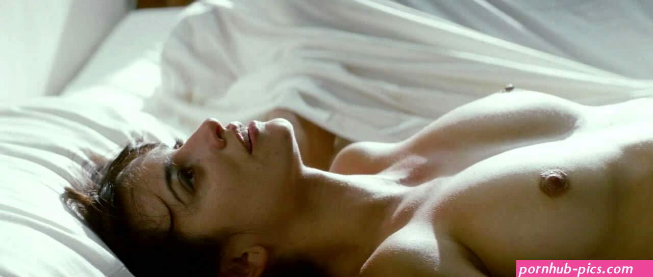 Penelope Cruz Topless