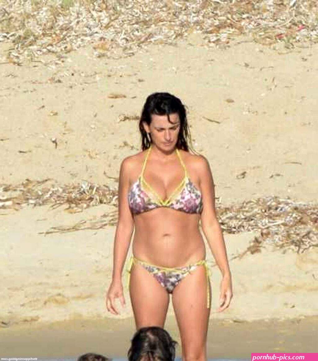 Penelope Cruz Topless (5 Photos) – ( ͡° ͜ʖ ͡°) |The Fappening | Frappening