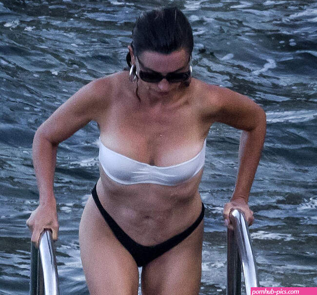 Penelope Cruz Nude