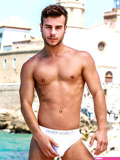 Allen King Bio & Gay Porn Pics @ Sexhound