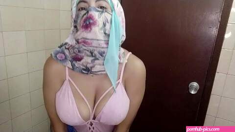 Muslimwifeyx's Porn Videos | Pornhub