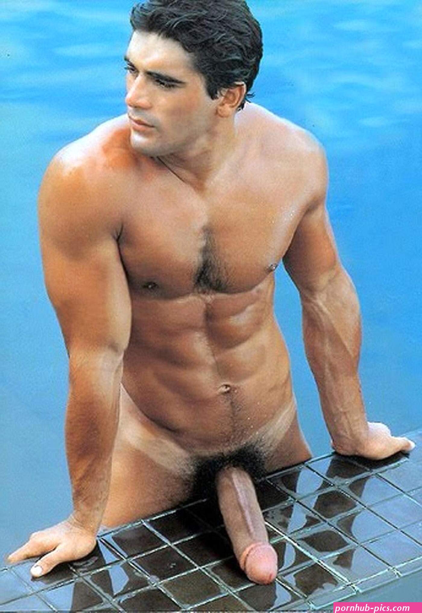Famous Men Nude