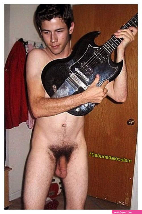 Male Celebrity Naked Leaked