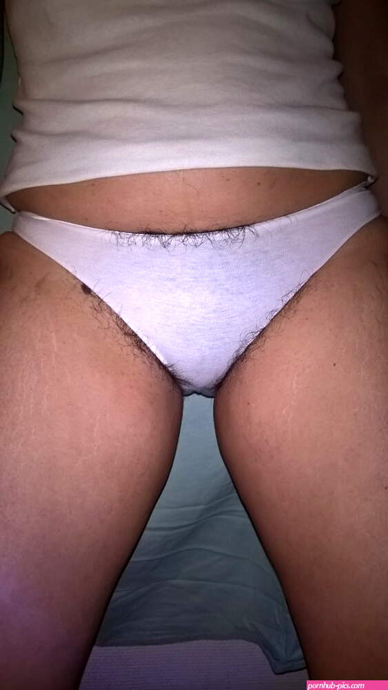 Too Tight Panties For Hairy Pussy
