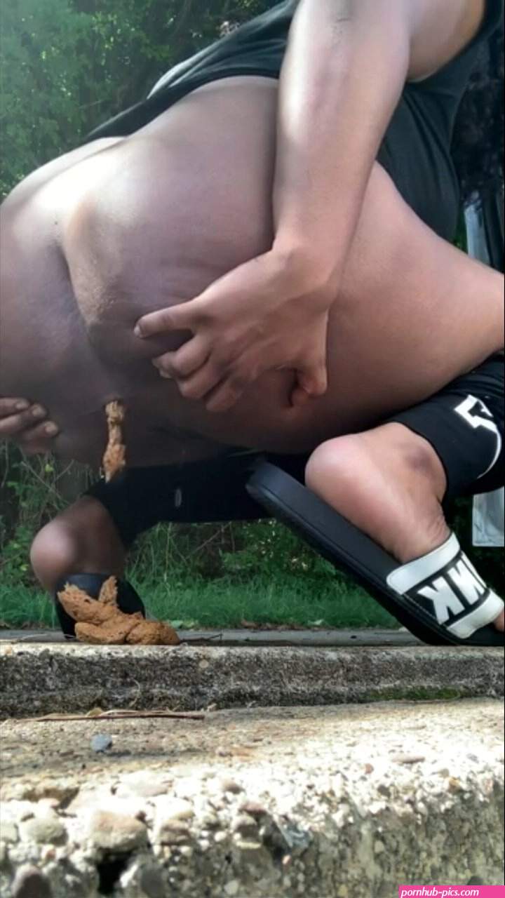 Drop and go; ebony scat video. ○○○