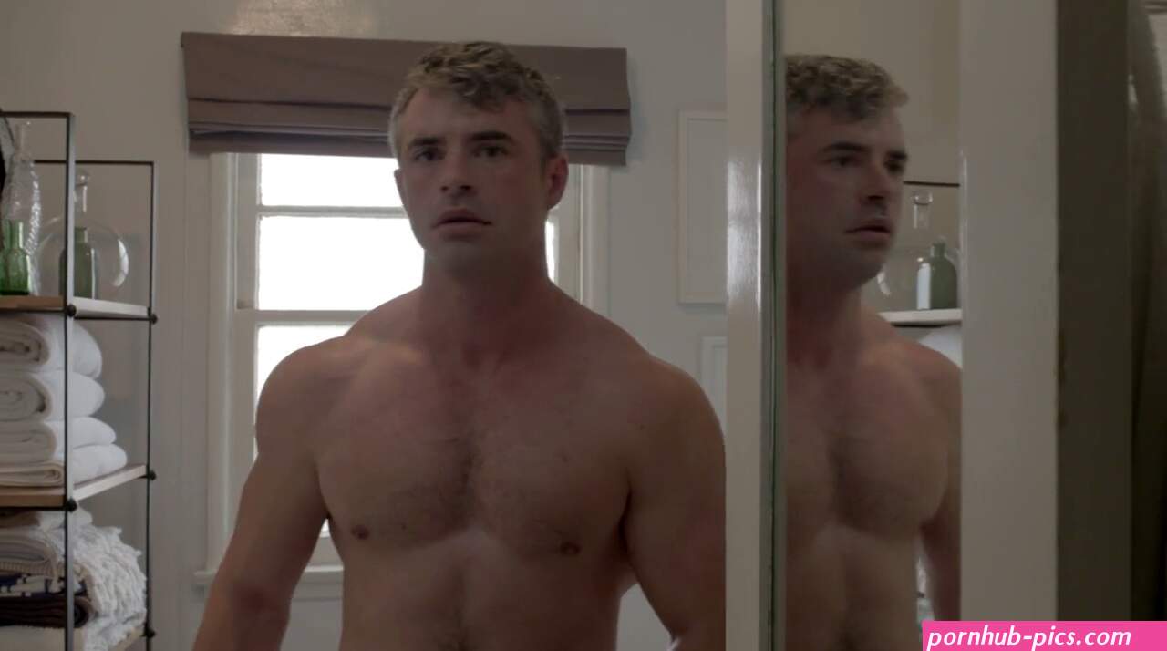 full-frontal nude Archives