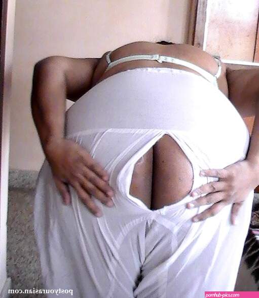 naked indian asian big butt wife