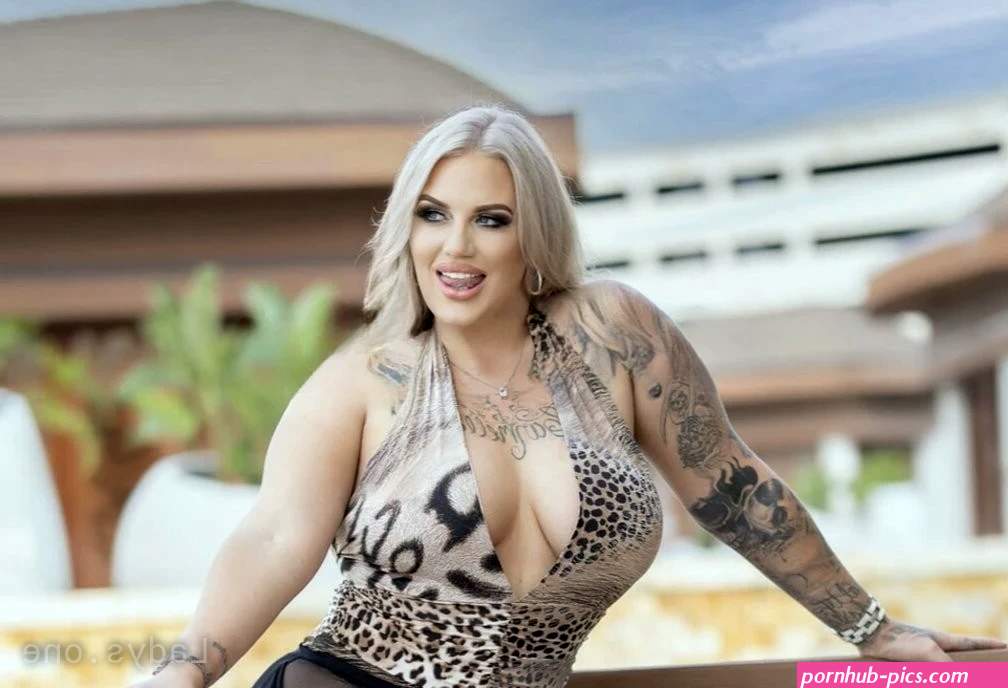 LUCKY B DALLAS, escort in Washington DC