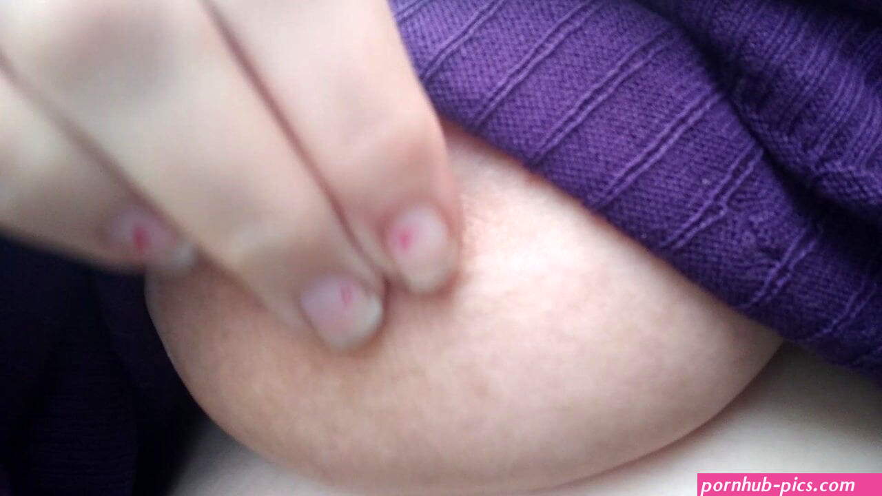 Ugly boobs outside | xHamster