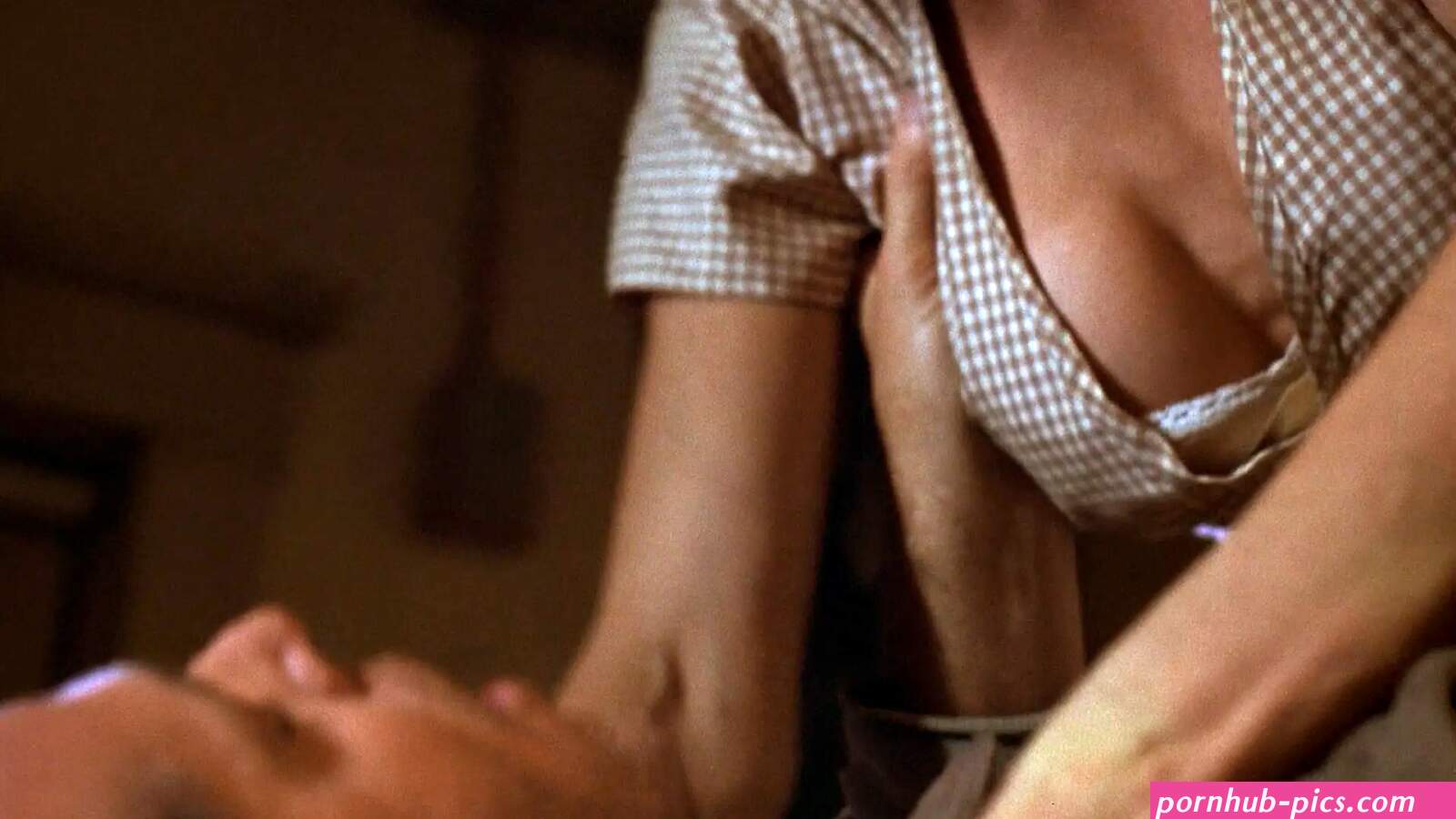 Jessica Lange nude and Anjelica Huston nude too – The Postman Always Rings Twice (1981) HD 1080p BluRay