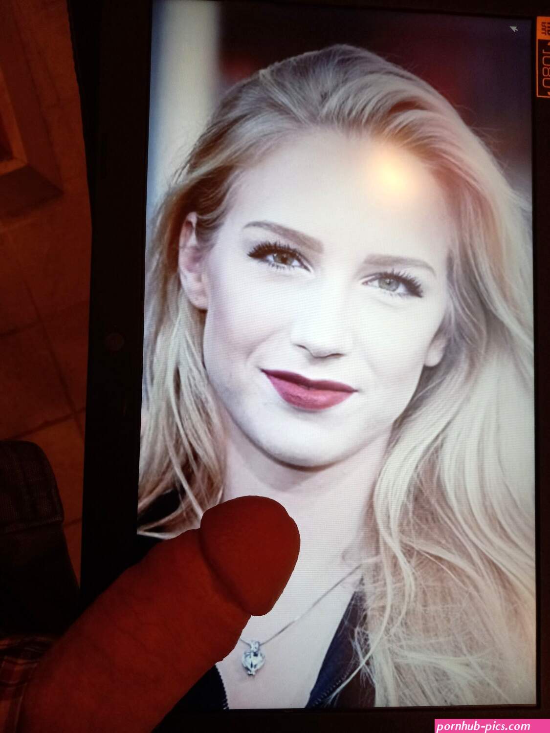 Courtney Miller cum trib