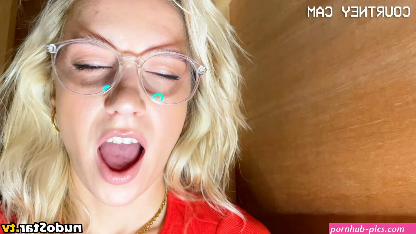 Courtney Miller / co_mill / pikagurlx / typicalvlogs Nude OnlyFans Photo #21