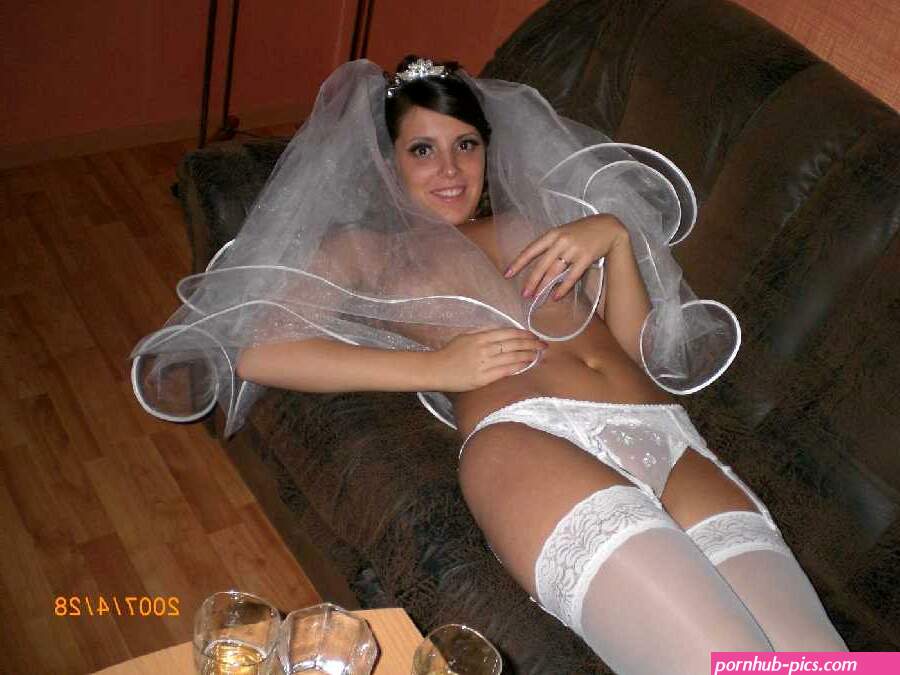 Hot Brides Flashing