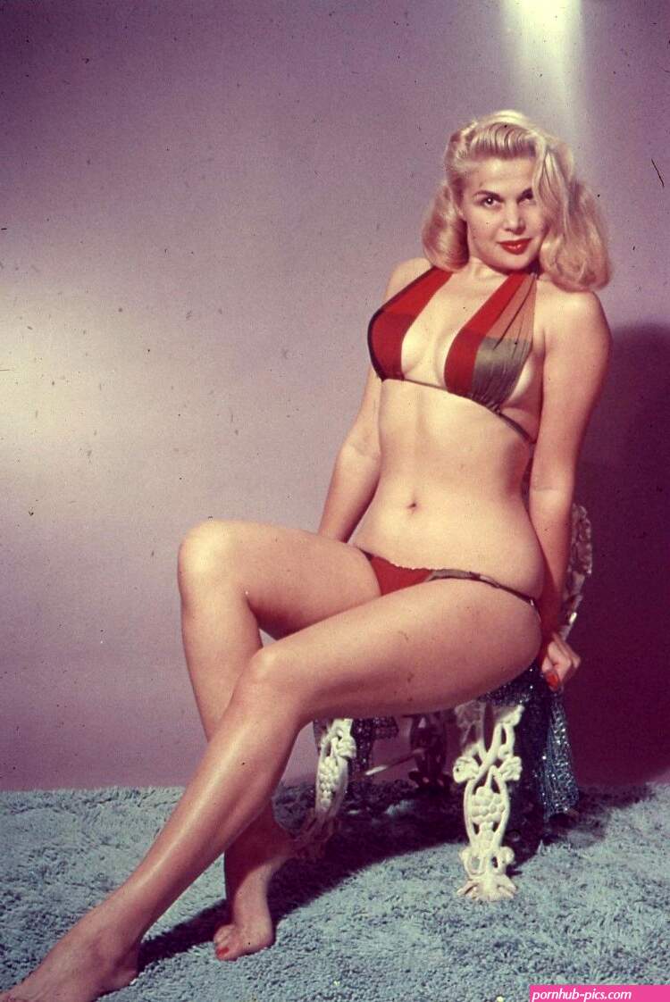 Diana Dors nude