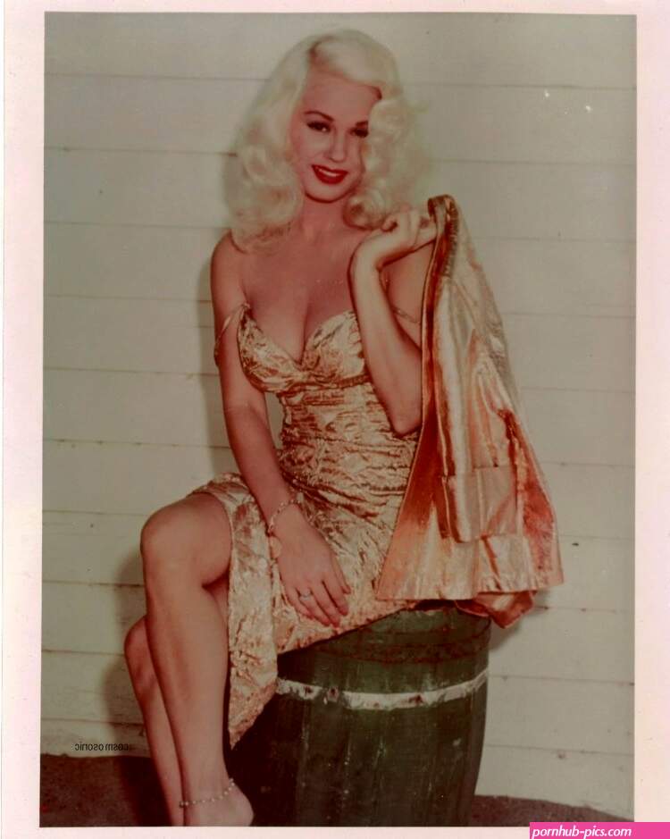 Diana Dors nude