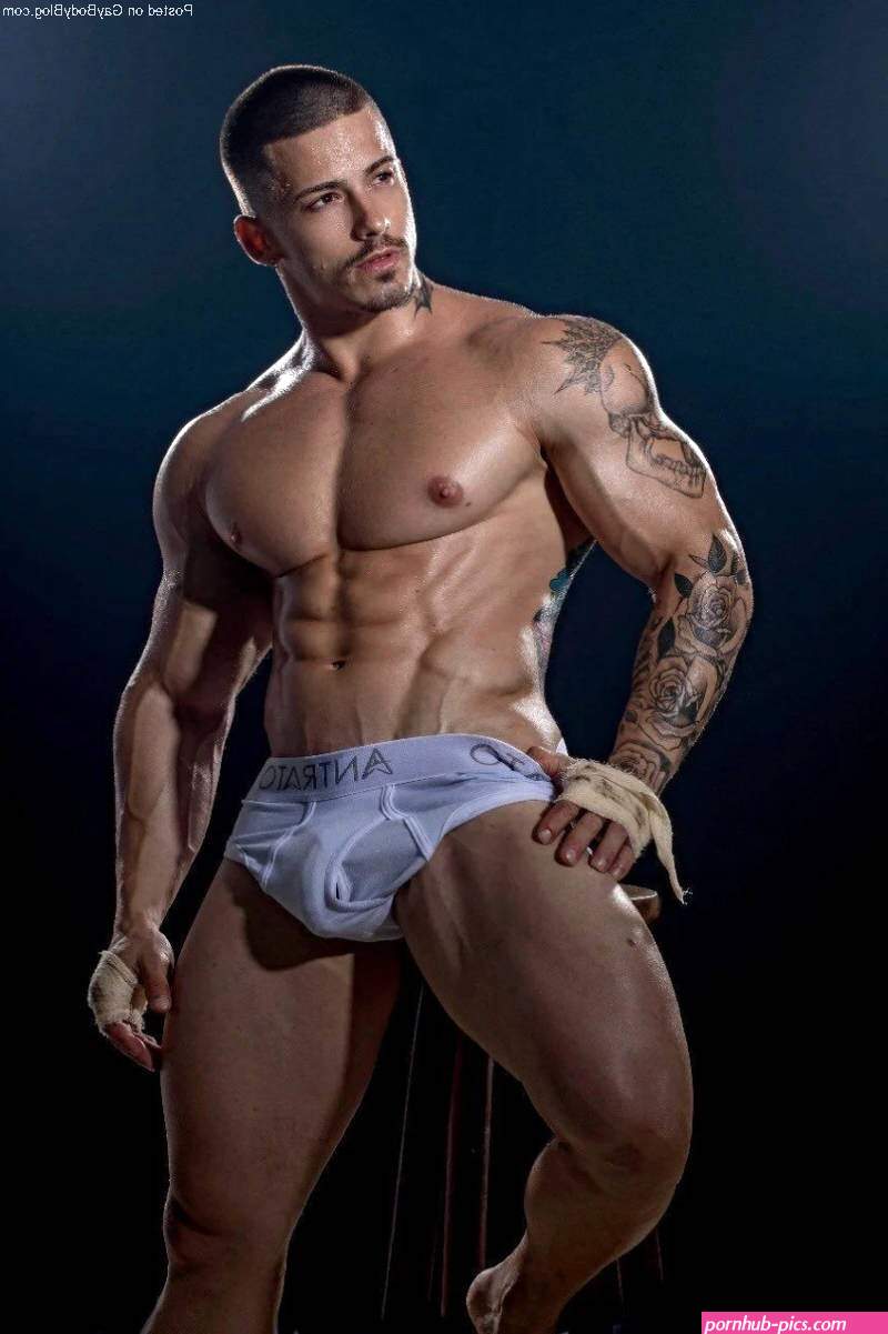 Nude Archives