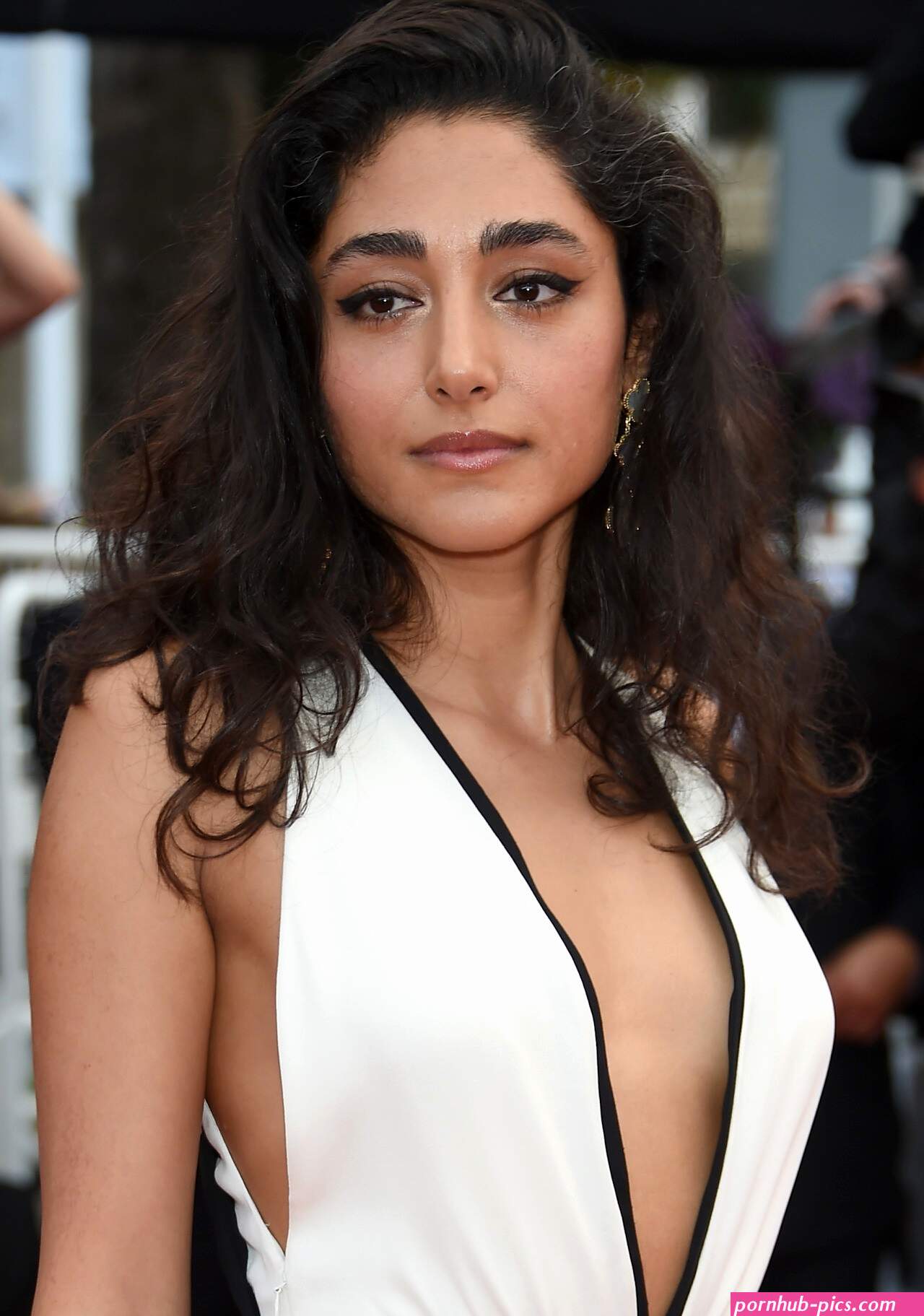 Golshifteh Farahani nude, naked