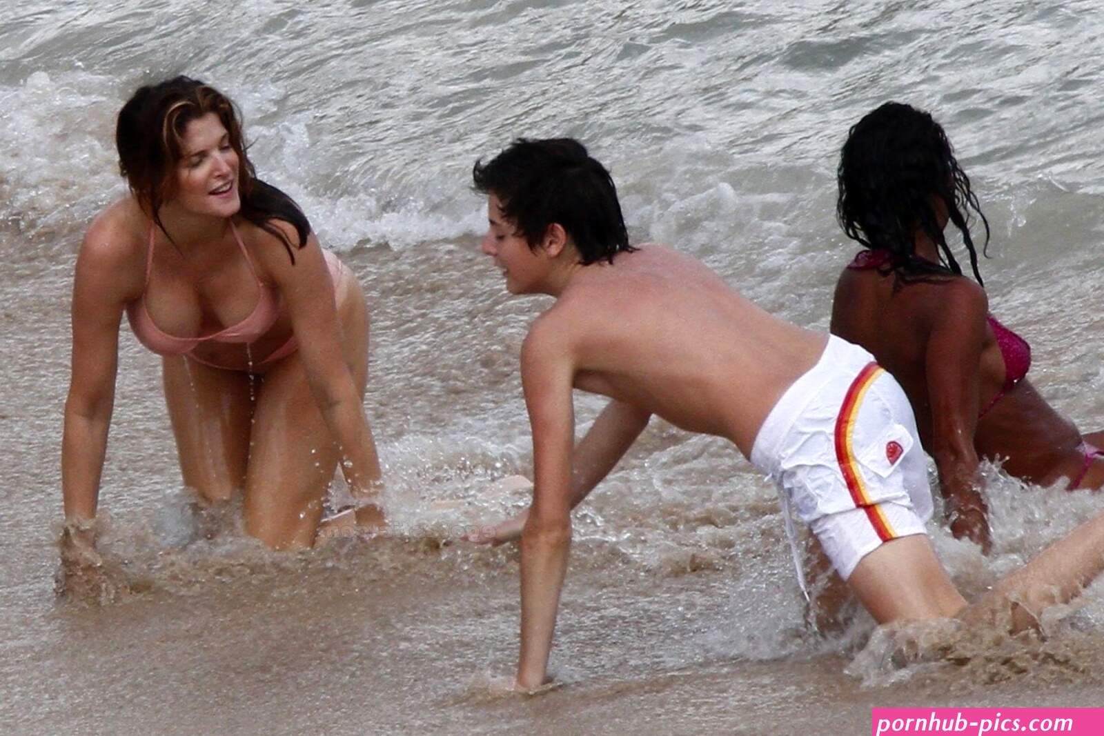 STEPHANIE SEYMOUR PUSSY PICSS