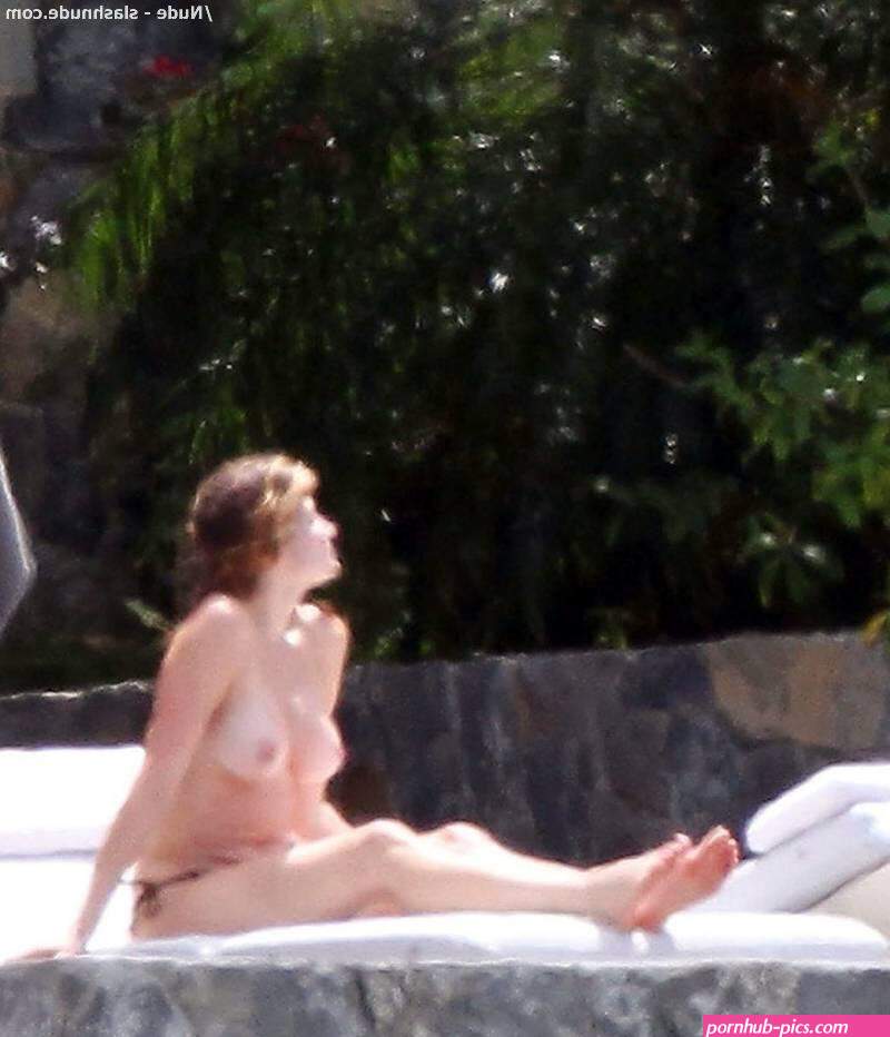Stephanie Seymour Topless Sunbathing On Holiday