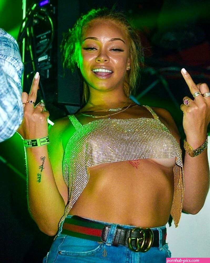 Miss Mulatto Nude Topless And Sexy Covered