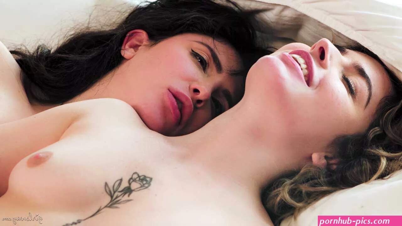 Jane Wilde and Chanel Camryn having hot sex fluffy Lychees