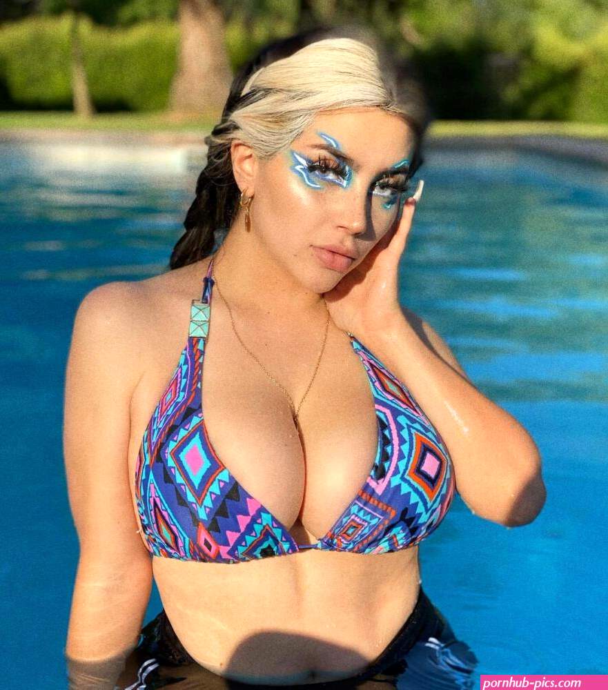 Vai Monroe
