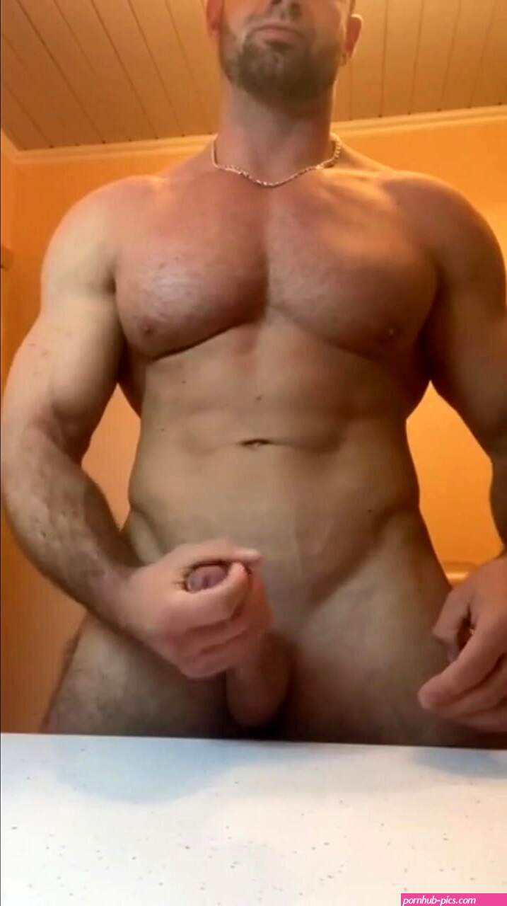 Bodybuilder Nude