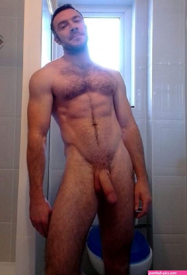 Hung Nude Man With A Hairy Muscle Body