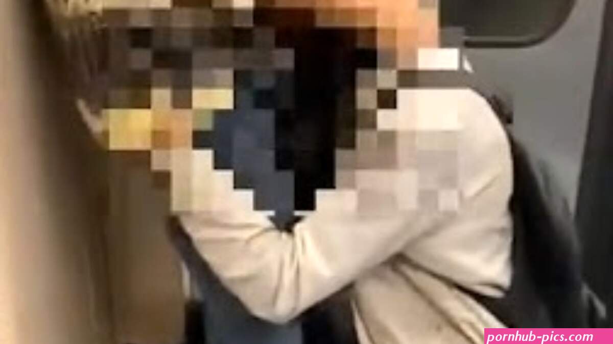 Shocking Delhi Metro Videos That Went Viral: From Oral Sex to Masturbation 5 Times People Went Bizarre Commuting in the Capital City