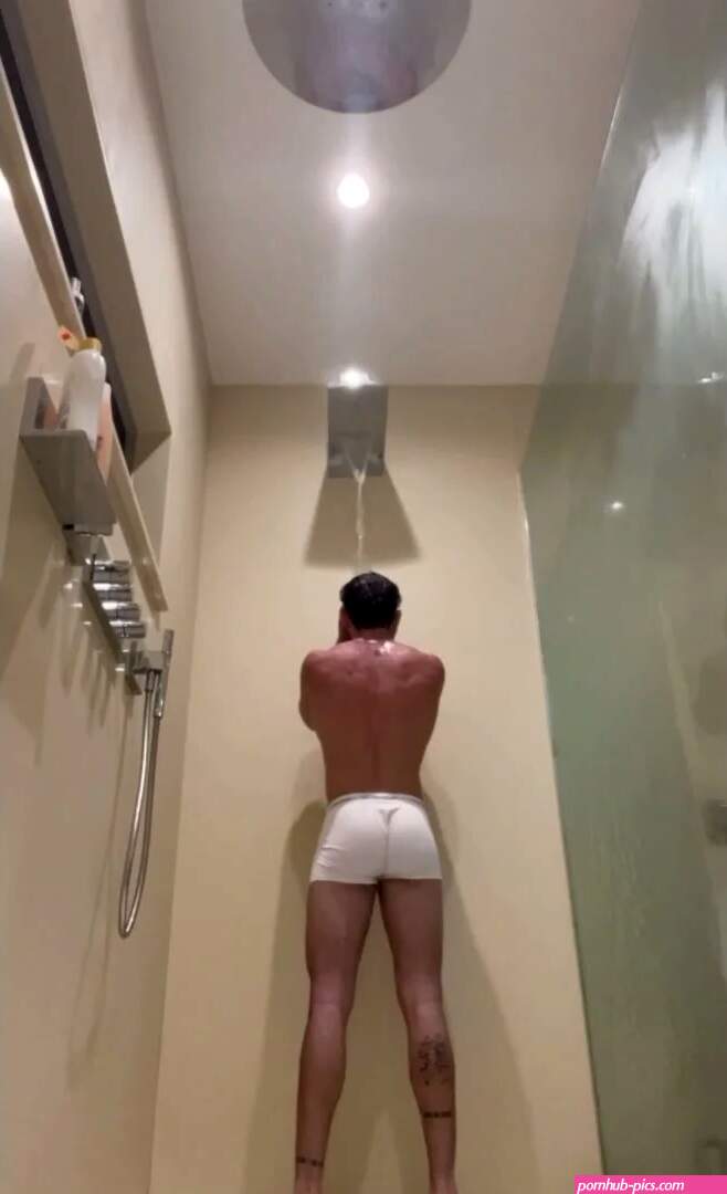 Instagram model leaked nudes