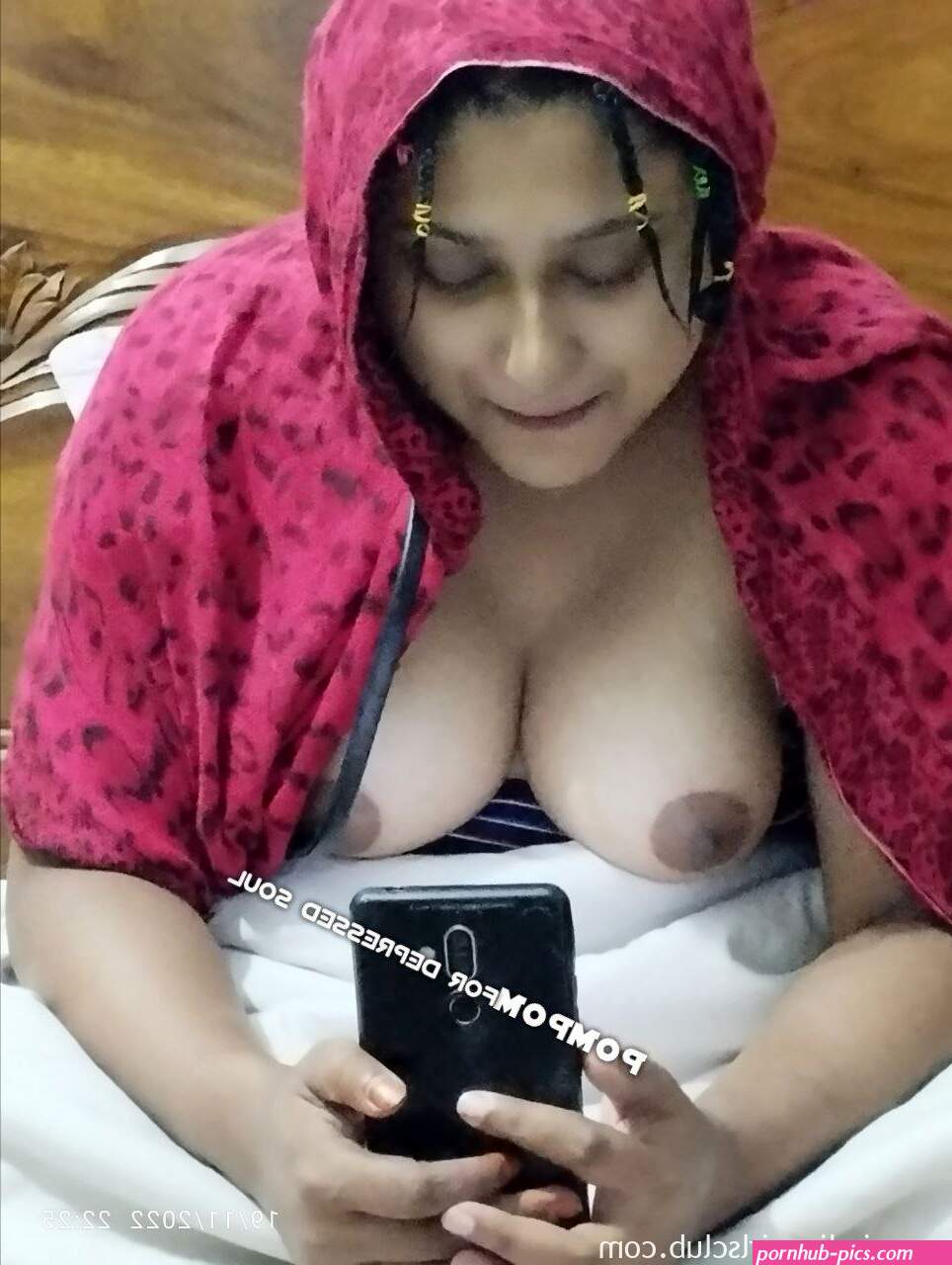 Mature Horny Indian Bhabhi Porn