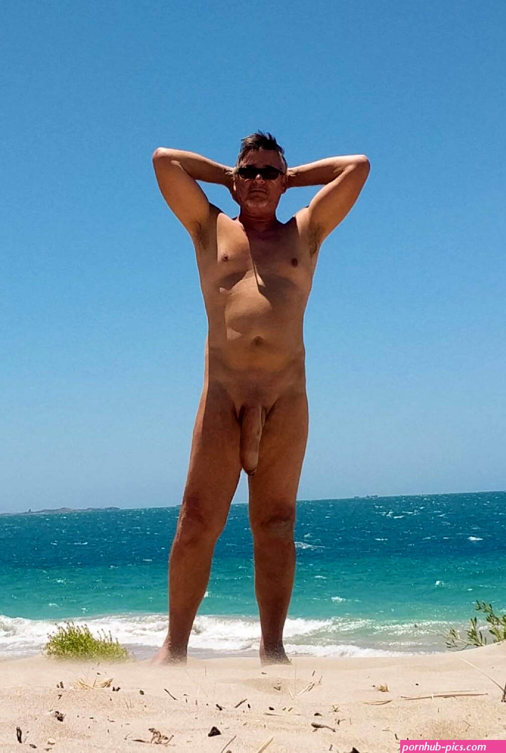 True nudist flashing on the beach