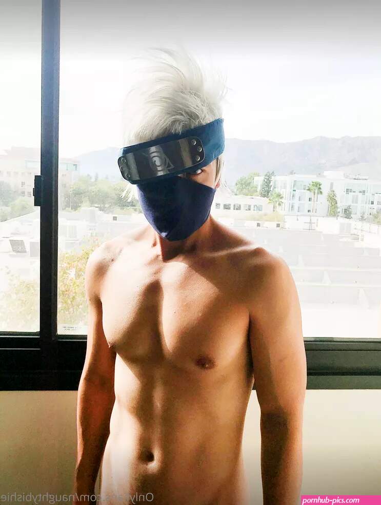 Kakashi M nudes : DatV