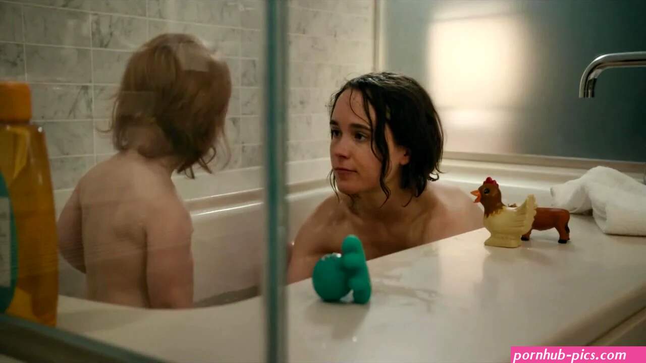 Ellen Page, Tammy Blanchard, Allison Janney naked