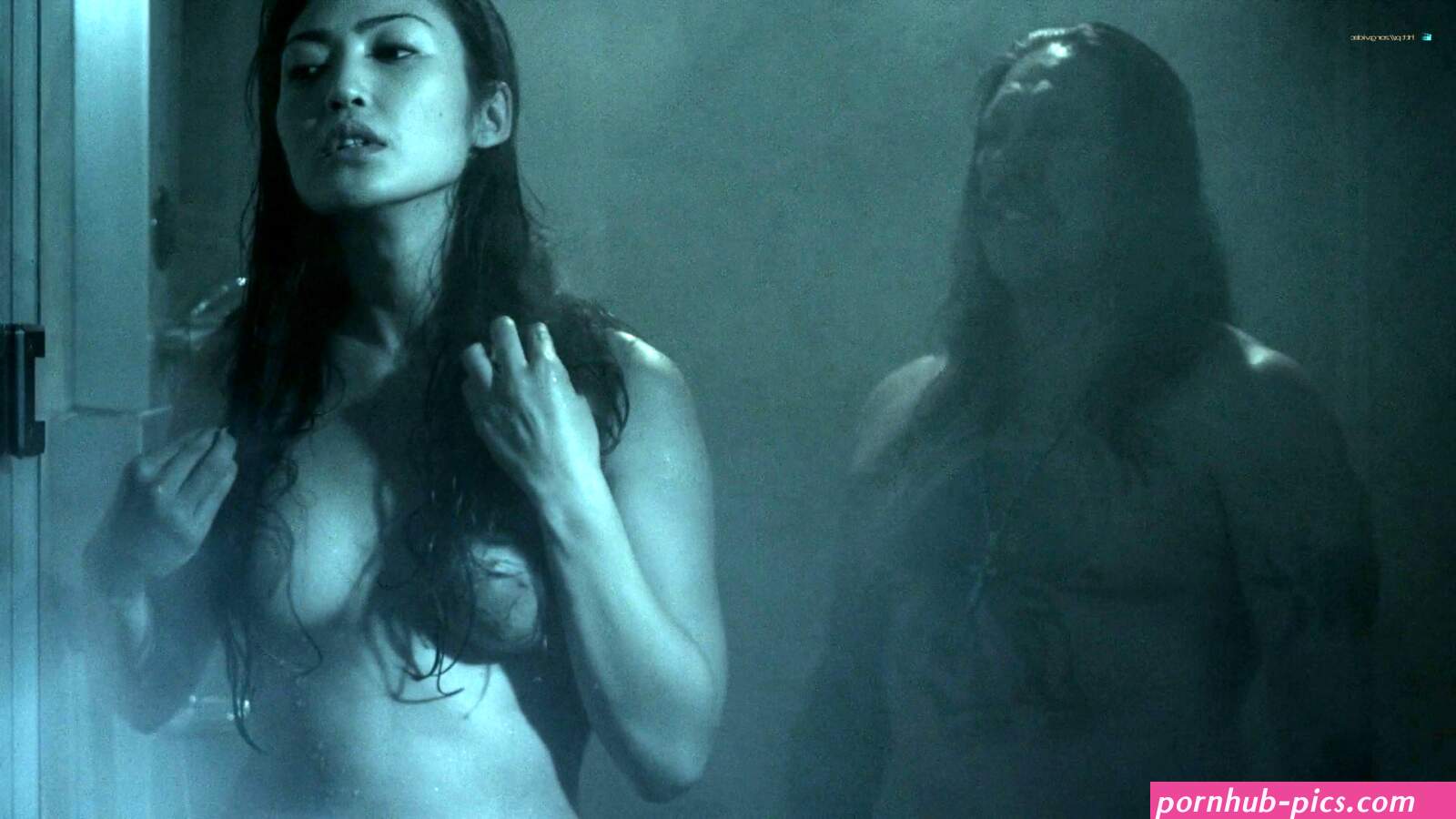 Chasty Ballesteros nude butt boobs in shower – The Night Crew (2015) HD 1080p BluRay
