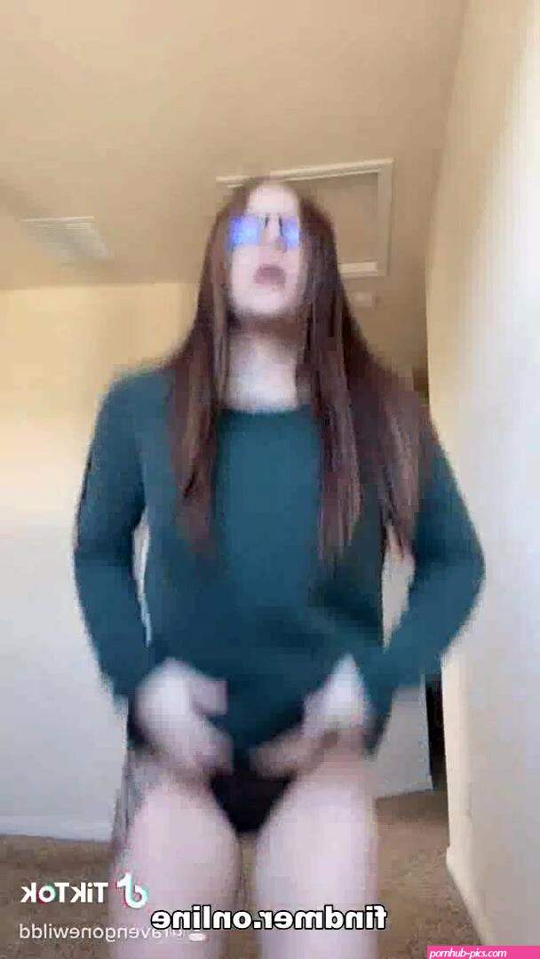 Raven Grey Ravengoeswild Naked Young Tiktok Leaked