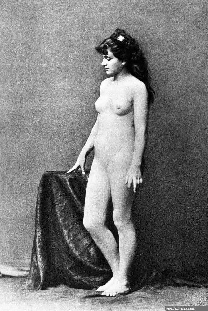Amazon.com: Nude Posing C1885 Poster Print by (18 x 24): Posters & Prints