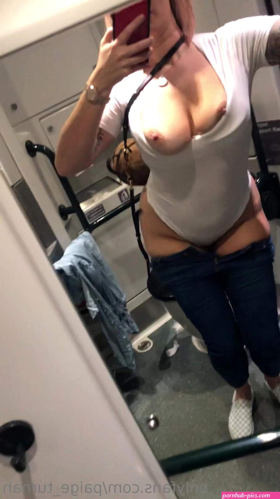 onlyfans paige turnah busty mare caresses pussy