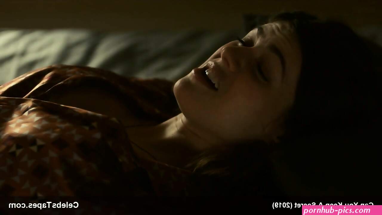 Alexandra Daddario Sex Scenes